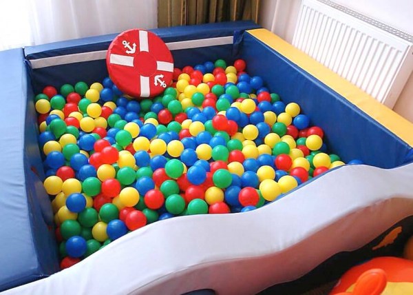 187