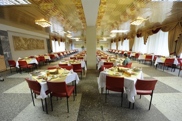 hotel_4866_16398_10_stolovaya_800x532