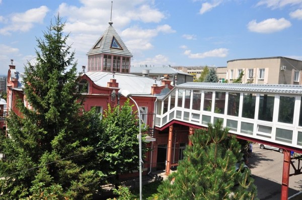 teplyj-perehod-iz-4-v-lechebnyjЗМ_800x531